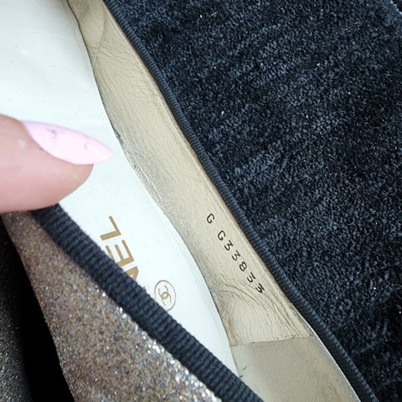 CHANEL Womens Chanel Authentic Glitter Gold CC Shoes Size 37 C - Picture 3 of 11